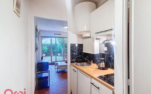 Appartement à vendre    1 pièce •  Saint-Mandrier-sur-Mer