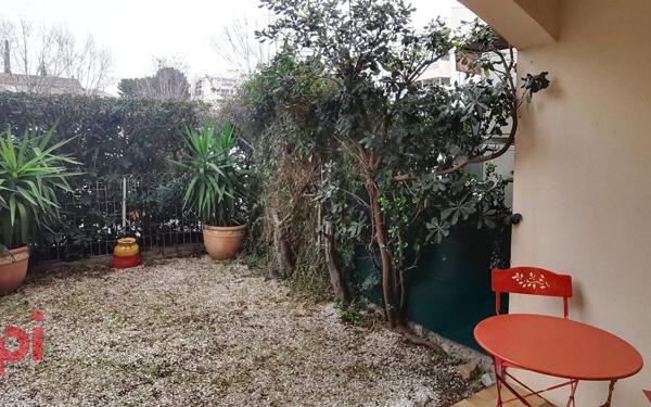 Appartement à vendre    1 pièce •  Saint-Mandrier-sur-Mer