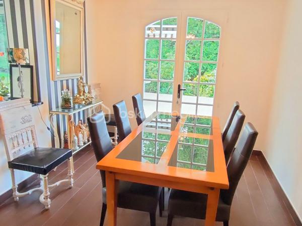 Propriete de 167,99 m²