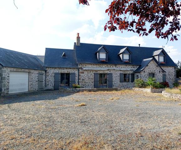 Maison à JUBLAINS, 53160 - 7 pièces 157m²