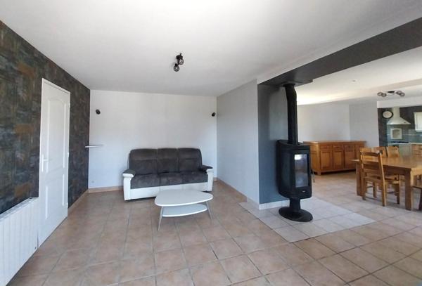 Maison à JUBLAINS, 53160 - 7 pièces 157m²