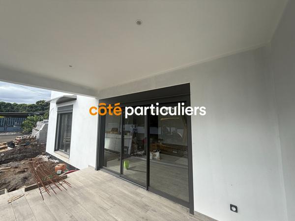 Vente Maison120 m² - 4 Pièces - SAINT PIERRE (97410)