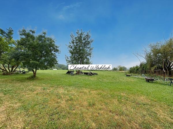 Maison à vendre à AUBENAS (07) - Terrain plat 5868 m² -