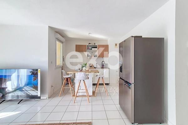 T3 lumineux avec balcon, 2 parkings et piscine – Cavignac centre (33620)