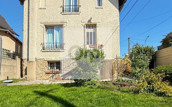Maison à vendre    5 pièces •  Argenteuil
