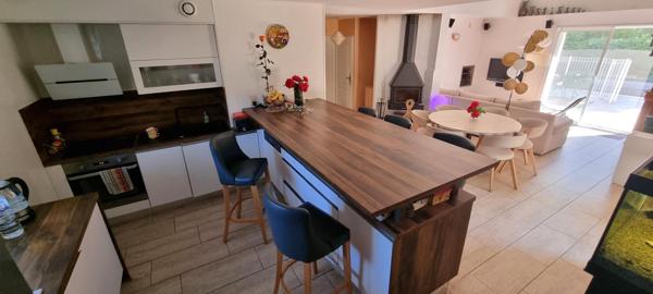 Maison 120m2 - 4 chambres - garage - piscine