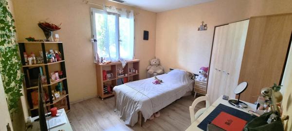 Maison 120m2 - 4 chambres - garage - piscine