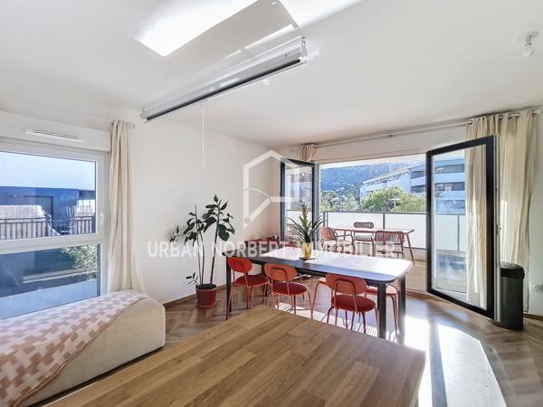 Marseille (13009) Location meublée T3 - 62 m² avec terrasse loggia et parking sécurisé