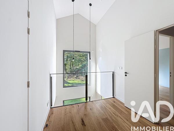Maison à vendre 6 pièces 131 m² Charbonnières-les-Bains