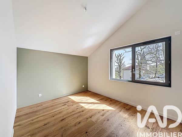 Maison à vendre 6 pièces 131 m² Charbonnières-les-Bains