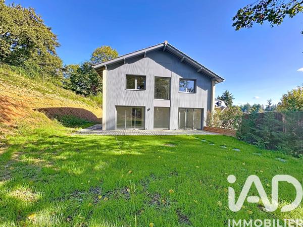 Maison à vendre 6 pièces 131 m² Charbonnières-les-Bains