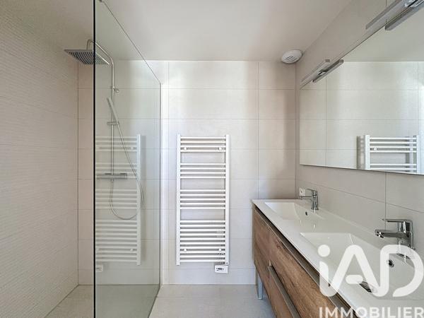 Maison à vendre 6 pièces 131 m² Charbonnières-les-Bains