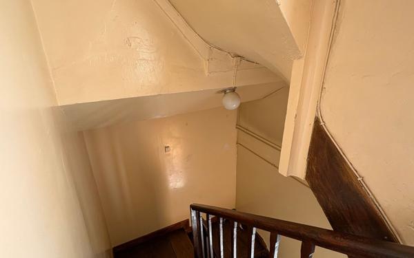 Maison à vendre    6 pièces •  Lussac-les-Églises