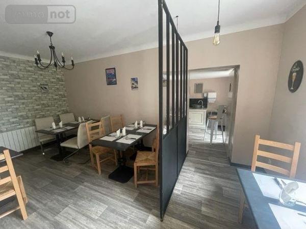 Murs commerciaux à vendre à Écommoy dans la Sarthe (72220), ref : 13816/1071   
LES PORTES DU BELINOIS