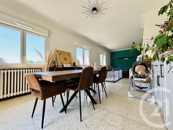 Maison à vendre  7 pièces - 129,07 m 2   ALES  - 30