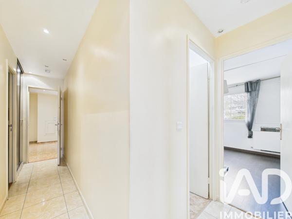 Appartement à vendre 4 pièces 77 m² Évry-Courcouronnes