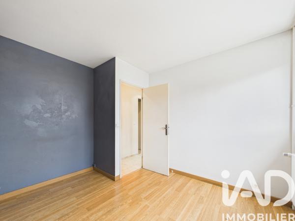 Appartement à vendre 4 pièces 77 m² Évry-Courcouronnes