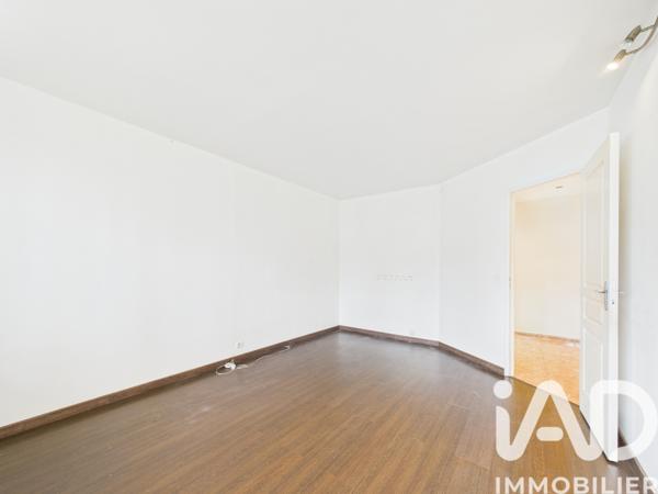 Appartement à vendre 4 pièces 77 m² Évry-Courcouronnes