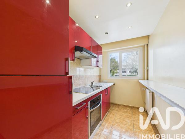 Appartement à vendre 4 pièces 77 m² Évry-Courcouronnes