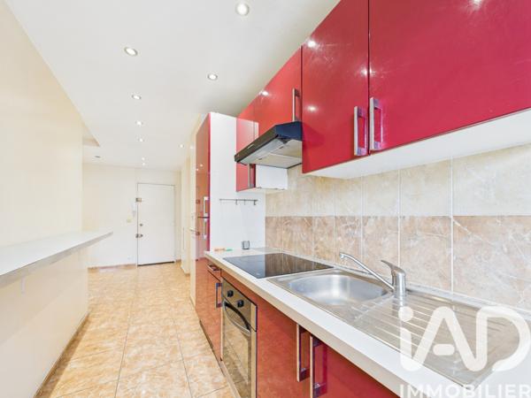 Appartement à vendre 4 pièces 77 m² Évry-Courcouronnes