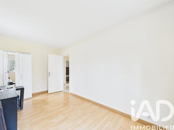 Appartement à vendre 4 pièces 77 m² Évry-Courcouronnes