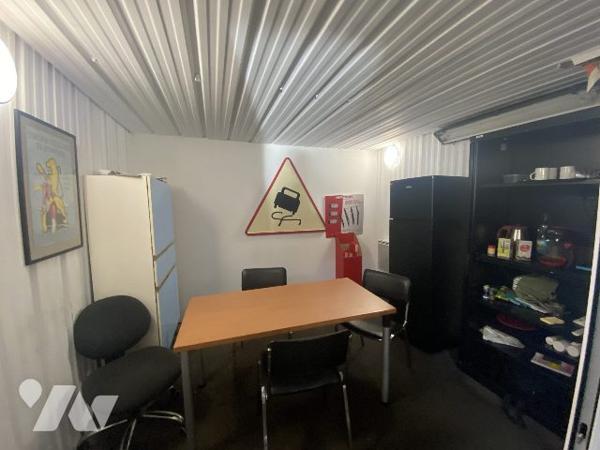 Immobilier Professionnel à vendre Évreux