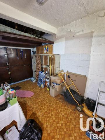 Maison traditionnelle 4 pièces de 95 m² à Le Malesherbois (45330)