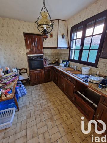 Maison traditionnelle 4 pièces de 95 m² à Le Malesherbois (45330)