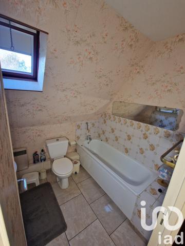 Maison traditionnelle 4 pièces de 95 m² à Le Malesherbois (45330)