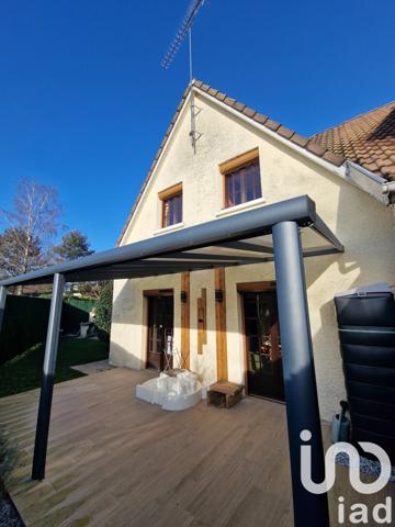 Maison traditionnelle 4 pièces de 95 m² à Le Malesherbois (45330)