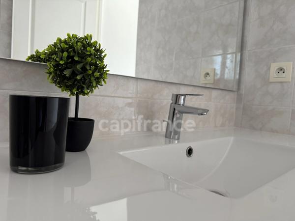 Ponthierry - Appartement comme une maison de 76 m²: T4 + 2 garages + Potentiel agrandissement ou investissement locatif - Charges faibles