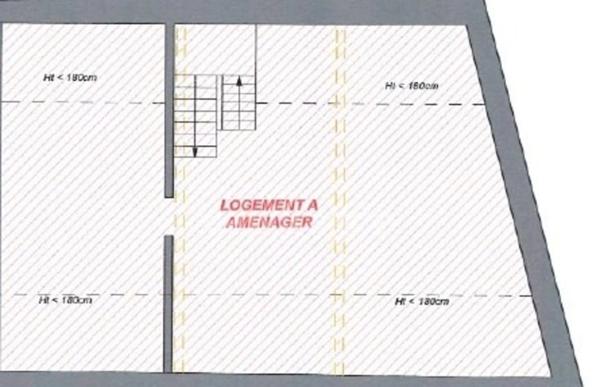 Ponthierry - Appartement comme une maison de 76 m²: T4 + 2 garages + Potentiel agrandissement ou investissement locatif - Charges faibles