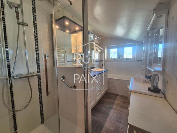 86200 LOUDUN Maison Loudun - 4 chambres - 169 m2