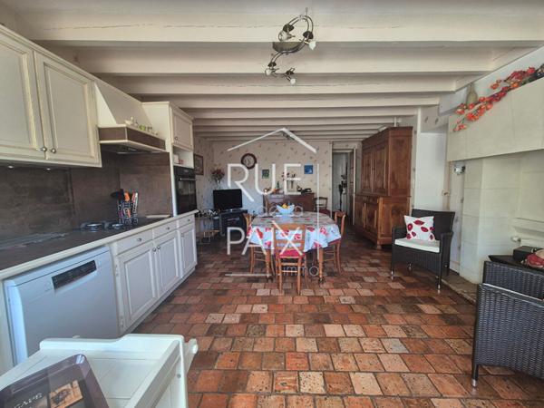 86200 LOUDUN Maison Loudun - 4 chambres - 169 m2