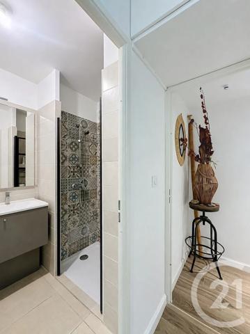 Appartement F3 à vendre  3 pièces - 80 m 2   ST AUNES  - 34