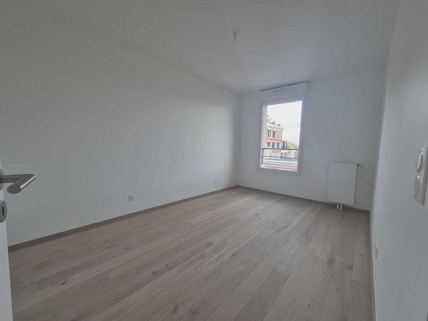 LE HAVRE - CENTRE-VILLE / QUARTIER LES HALLES