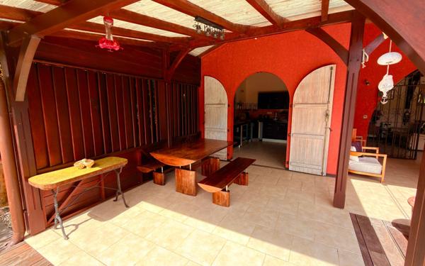 Maison à vendre    4 pièces •  Les Trois-Îlets