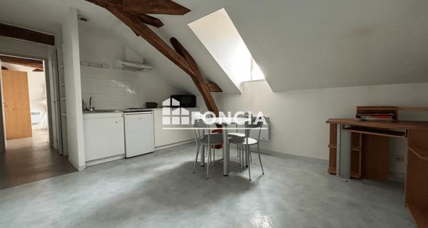 À vendre Appartement 2 pièces 24.26 m² - Laval 53000
