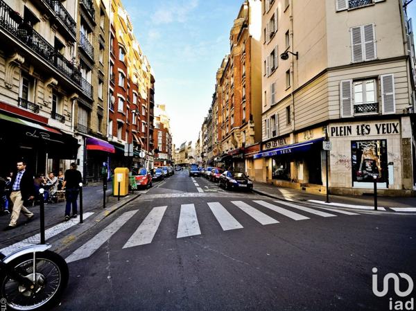 Boutique/Local commercial à vendre 25 m² Paris 18