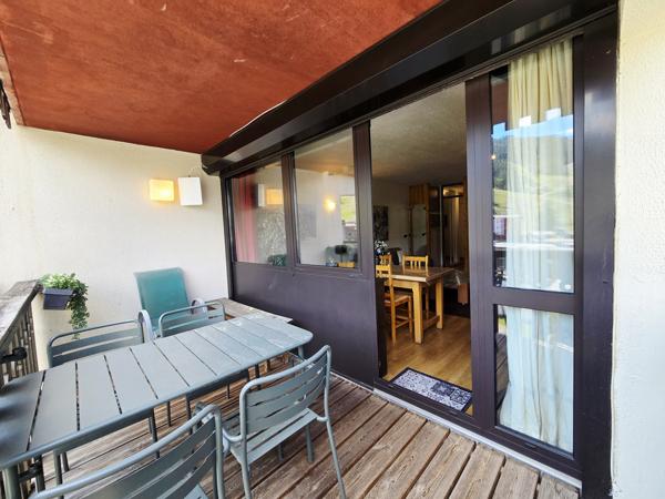 PRA LOUP 1600 – Superbe appartement entièrement rénové avec vue pistes !