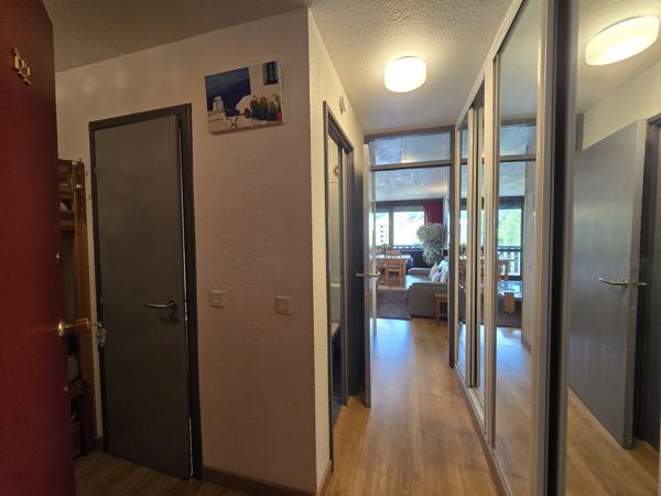 PRA LOUP 1600 – Superbe appartement entièrement rénové avec vue pistes !