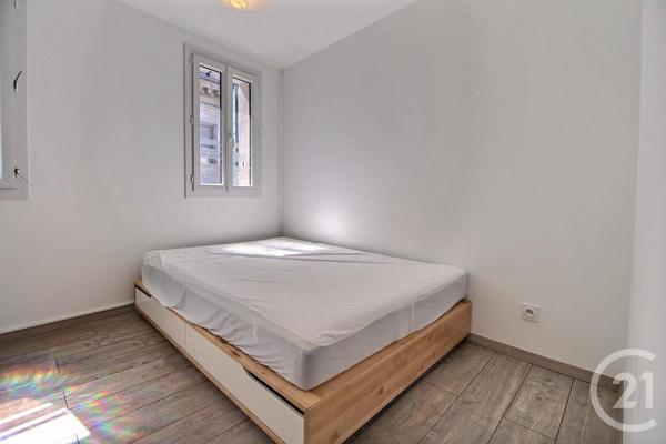 Appartement F4 à vendre  4 pièces - 95,94 m2 EVIAN LES BAINS - 74