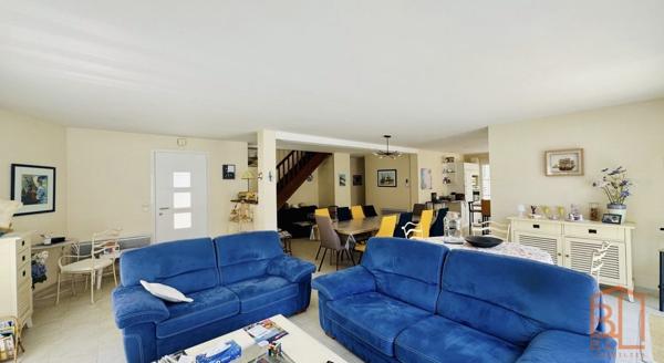 Royan – Ensemble immobilier d’exception au cœur du Parc de Vallières, à deux pas de la Grande Conche