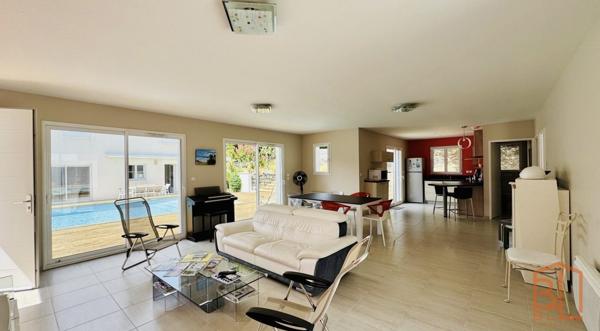 Royan – Ensemble immobilier d’exception au cœur du Parc de Vallières, à deux pas de la Grande Conche