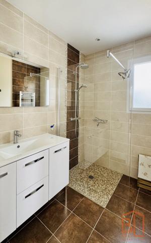 Royan – Ensemble immobilier d’exception au cœur du Parc de Vallières, à deux pas de la Grande Conche