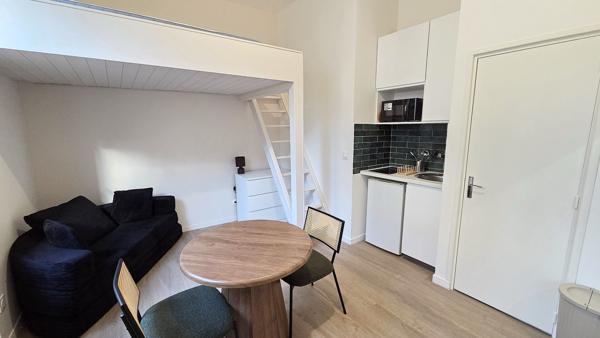 rue Clocheville - appartement meublé avec cour privée