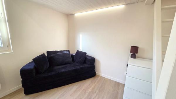 rue Clocheville - appartement meublé avec cour privée