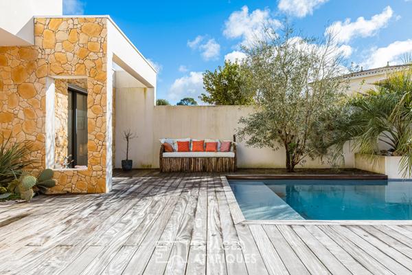 Maison d’architecte solaire avec piscine