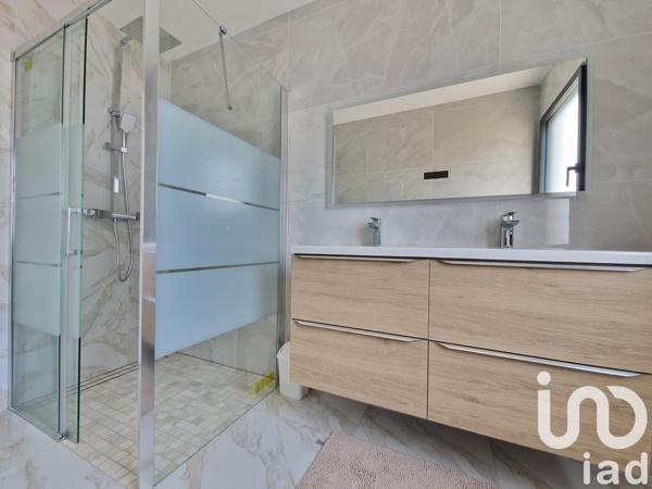 Maison à vendre 6 pièces 143 m² Les Sorinières