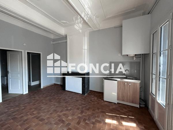 Location Studio 33.12 m² - 9 RUE CALQUIERES HAUTES Pezenas 34120